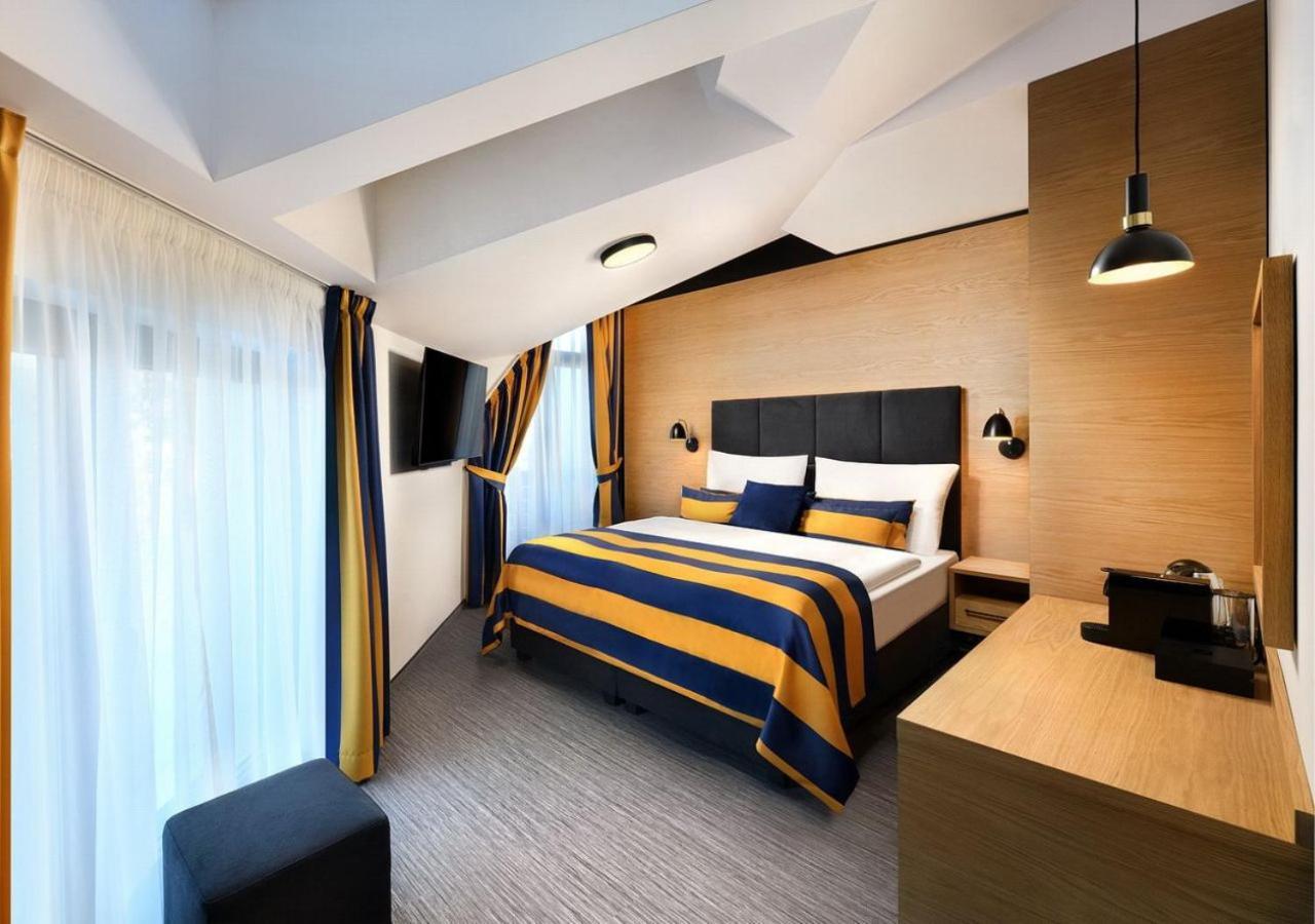 Hotel Galeria Thermal Bešeňová Esterno foto