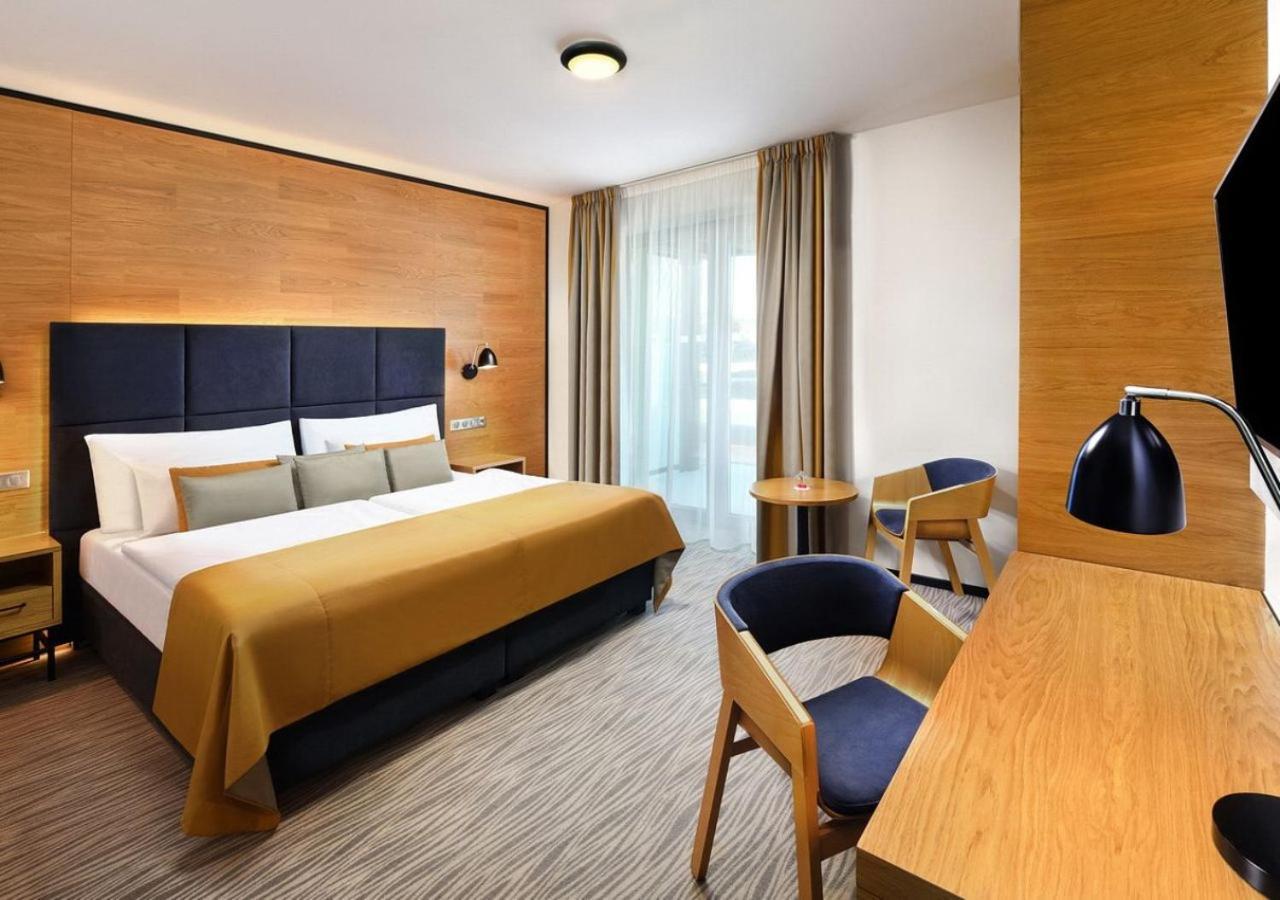 Hotel Galeria Thermal Bešeňová Esterno foto