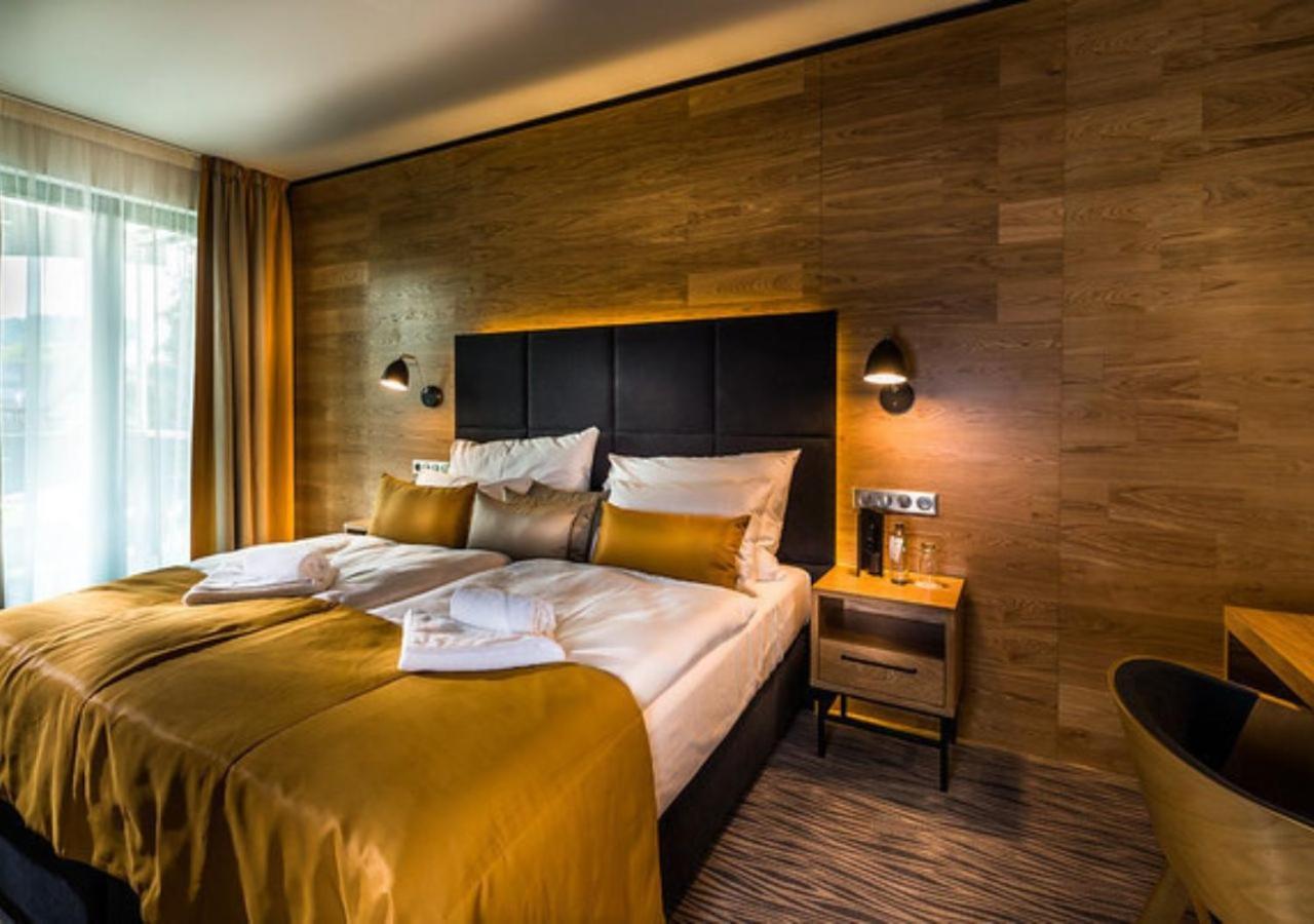 Hotel Galeria Thermal Bešeňová Esterno foto