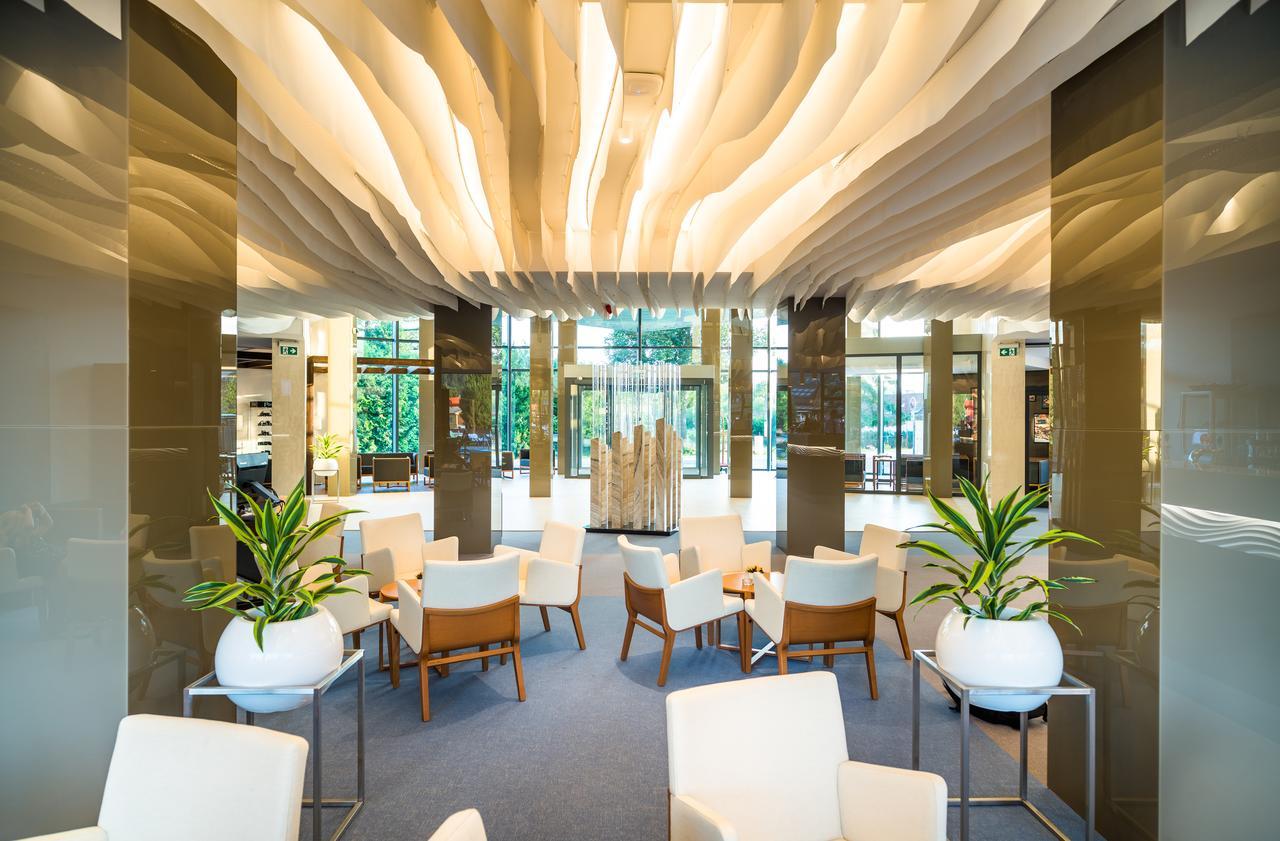 Hotel Galeria Thermal Bešeňová Esterno foto